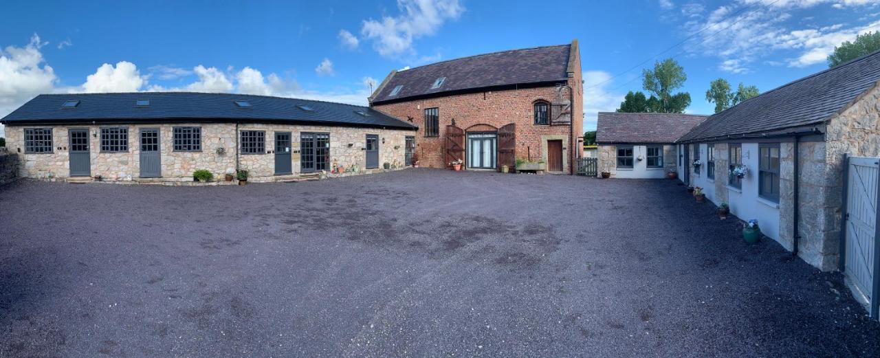 Dwylig Isa Holiday Cottages Rhuddlan Ngoại thất bức ảnh